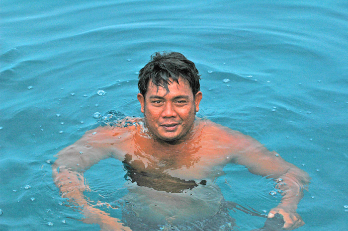 Indo 2008 - Mentawais 86